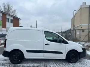 Peugeot Partner L1 Premium,AHK Bild 4