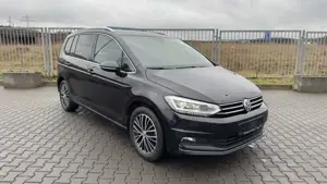 Volkswagen Touran 2.0 TDI DSG Highline Navi LED ACC DAB SHZ
