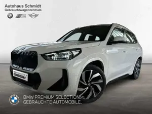 BMW iX1 xDrive30 *M Sportpaket*20"*LC Prof.*HUD*DAB*AHK*Ad
