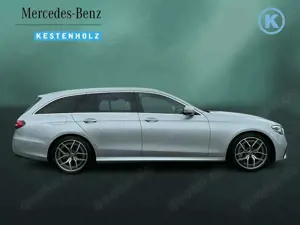 Mercedes-Benz E 220 E 220d T AMG+AHK+SCHIEBED+KAMERA+AMBI+EASYP+TOTW Bild 4