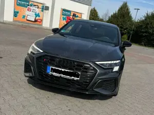 Audi S3 S3 TFSI Limousine quattro S tronic Bild 5