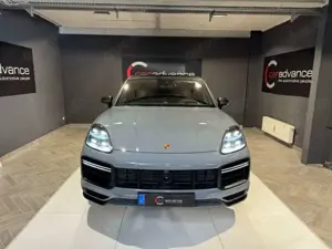 Porsche Cayenne Turbo GT