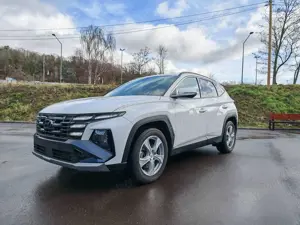 Hyundai TUCSON 1.6 T-GDi 48V-Hybrid 2WD DCT Trend