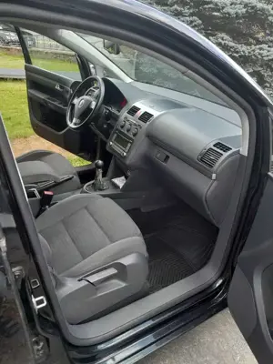 Volkswagen Touran Bild 5