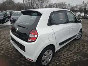 Renault Twingo SCe 70 StartStop Luxe Bild 4