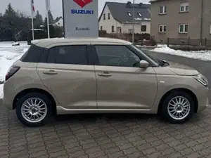 Suzuki Swift Swift 1.2 Dualjet Hybrid MT Comfort Bild 2