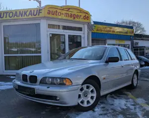 BMW 525 i Touring*Temp*AHK*XEN*2xPDC*S-Dach*Tüv10.26*