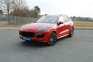 Porsche Cayenne GTS SportChrono Pano 21" BOSE AHK ACC