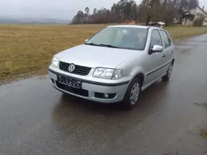 Volkswagen Polo 1.4 MPI TÜV 8.26 kein Rost