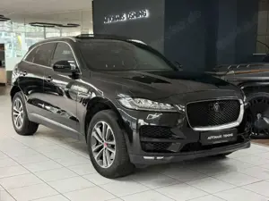 Jaguar F-Pace F-PACE Prestige AWD PANO ACC KAMERA MEMORY NAVI