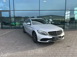 Mercedes-Benz C 200 d Exclusive Autom. LED Schiebedach NP:~53T€ Bild 3