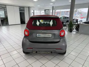 smart forTwo Cabrio BRABUS EXCLUSIV*JBL*KAMERA*NAVI* Bild 5