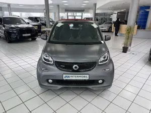 smart forTwo Cabrio BRABUS EXCLUSIV*JBL*KAMERA*NAVI* Bild 2