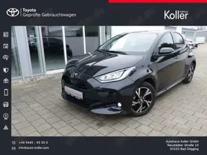 Toyota Yaris Hybrid Teamplayer Kamera LED CarPlay Alu