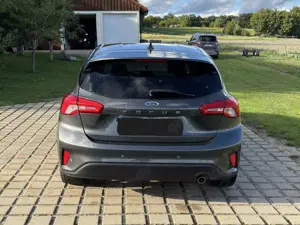 Ford Focus Focus 1.0 EcoBoost Start-Stopp-System COOL Bild 5
