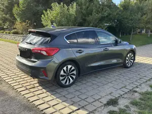 Ford Focus Focus 1.0 EcoBoost Start-Stopp-System COOL Bild 4