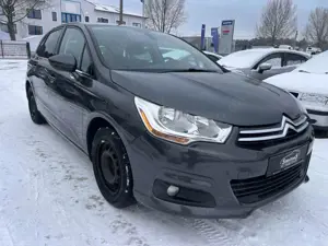 Citroen C4 VTi 120 PDC SHZ Tempomat Klimaauto.