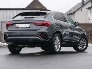 Audi Q3 35 TDI S tronic AHK LED Navi Kamera Bild 2