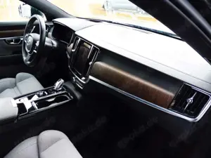 Volvo V90 Kombi Inscription Recharge Plug-In Hybrid AW Bild 4