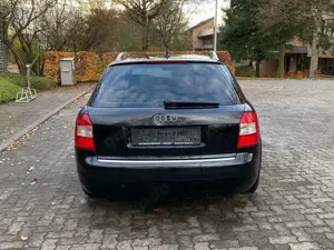 Audi A4 A4 Avant V6 2.5 TDI mit TÜV Bild 4