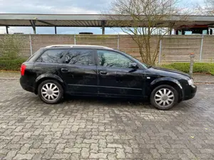 Audi A4 A4 Avant V6 2.5 TDI mit TÜV Bild 3