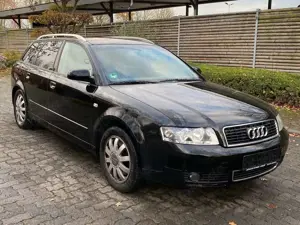 Audi A4 A4 Avant V6 2.5 TDI mit TÜV Bild 2