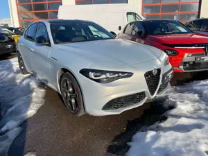 Alfa Romeo Giulia Competizione Q4 Diesel