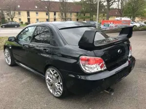 Subaru Impreza Impreza Stufenheck WRX Bild 2