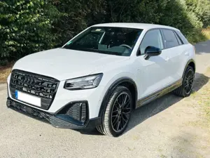 Audi Q2 Q2 Sline 35TFSI StHz/Matrix/AHK/Winterr/ACC/GAR.