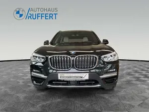 BMW X3 xDrive30d ZA Luxury Line HiFi DAB LED WLAN Bild 2