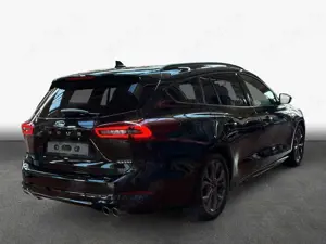 Ford Focus Turnier 1.0 EcoBoost Hybrid ST-LINE X Bild 2