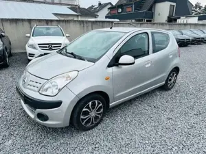 Nissan Pixo
