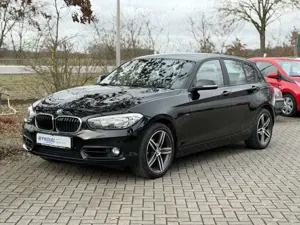 BMW 118 118 d Sport Line Facelift / PDC / Scheckheft Bild 4