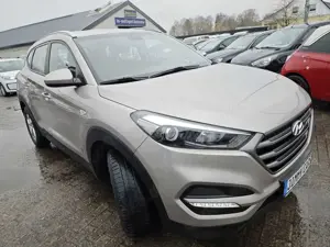 Hyundai TUCSON blue 1.6 GDi 2WD Classic Bild 3