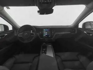 Volvo XC60 B5 AWD  PLUS DARK+FAP+HKSOUND+WINTERPAK+ Bild 3