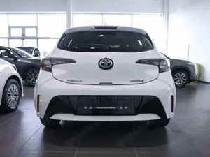 Toyota Corolla 1.8 Hybrid Comfort  KLIMA Carplay ACC Kamera Bild 4