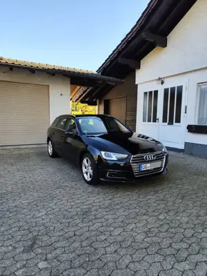 Audi A4 Avant 2.0 TDI S tronic sport