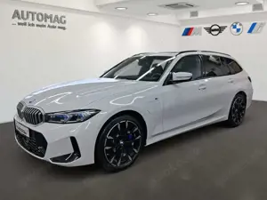 BMW 330 e Touring M-Sport*Panorama*DrivAssProf*ParkAssPlus