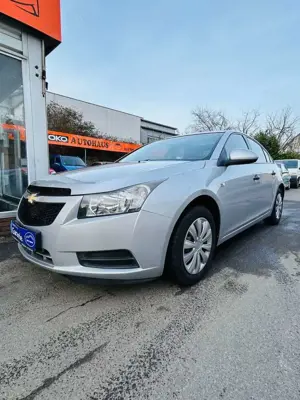 Chevrolet Cruze Basis