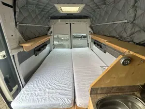 Volkswagen T5 Transporter Bild 2