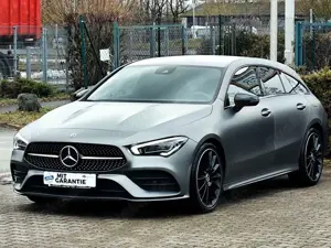 Mercedes-Benz CLA 220 AMG LINE