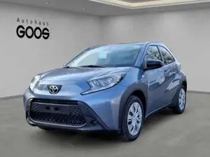 Toyota Aygo X Play Apple CarPlay Android Auto Musikstreaming DAB