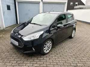 Ford B-Max Ford B-MAX Titanium aus 2.Besitz