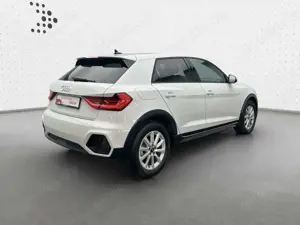 Audi A1 30 TFSI S line*LED*Alu*SONOS*PDC*Au Bild 3