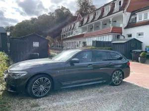 BMW 520 520d Touring, M-Sport, Pano, AHK, digTacho, TOP-Zu