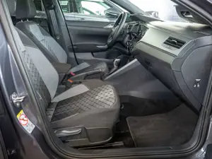 Volkswagen Taigo 1.5 TSI DSG R-Line ACC MATRIX-LED NAVI Bild 3