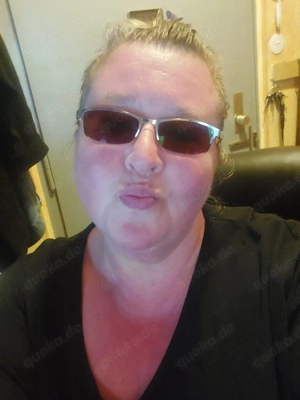 Online Spaß C2C Chat T6 mit MILF Rubensfrau ü50 - Kein Treffen!  Bild 2