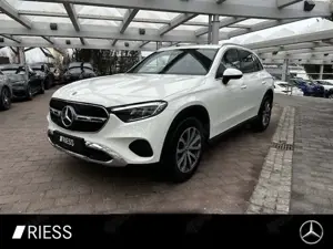 Mercedes-Benz GLC 200 4M Avantgarde Navi LED AHK Ambi Kamera