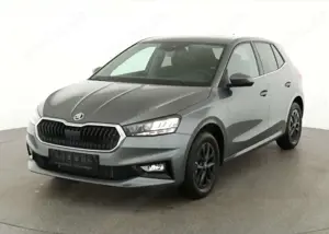 Skoda Fabia 1.0 TSI DSG Selection, KESSY, Kamera, 15-Zoll schw Bild 2