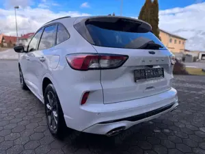 Ford Kuga ST-Line KAMERA KEYLESS KLIMAAUTO DAB Bild 5